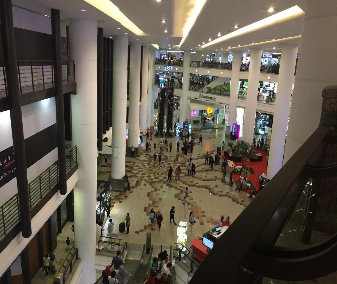 Times Square Residences Kuala Lumpur 4*,